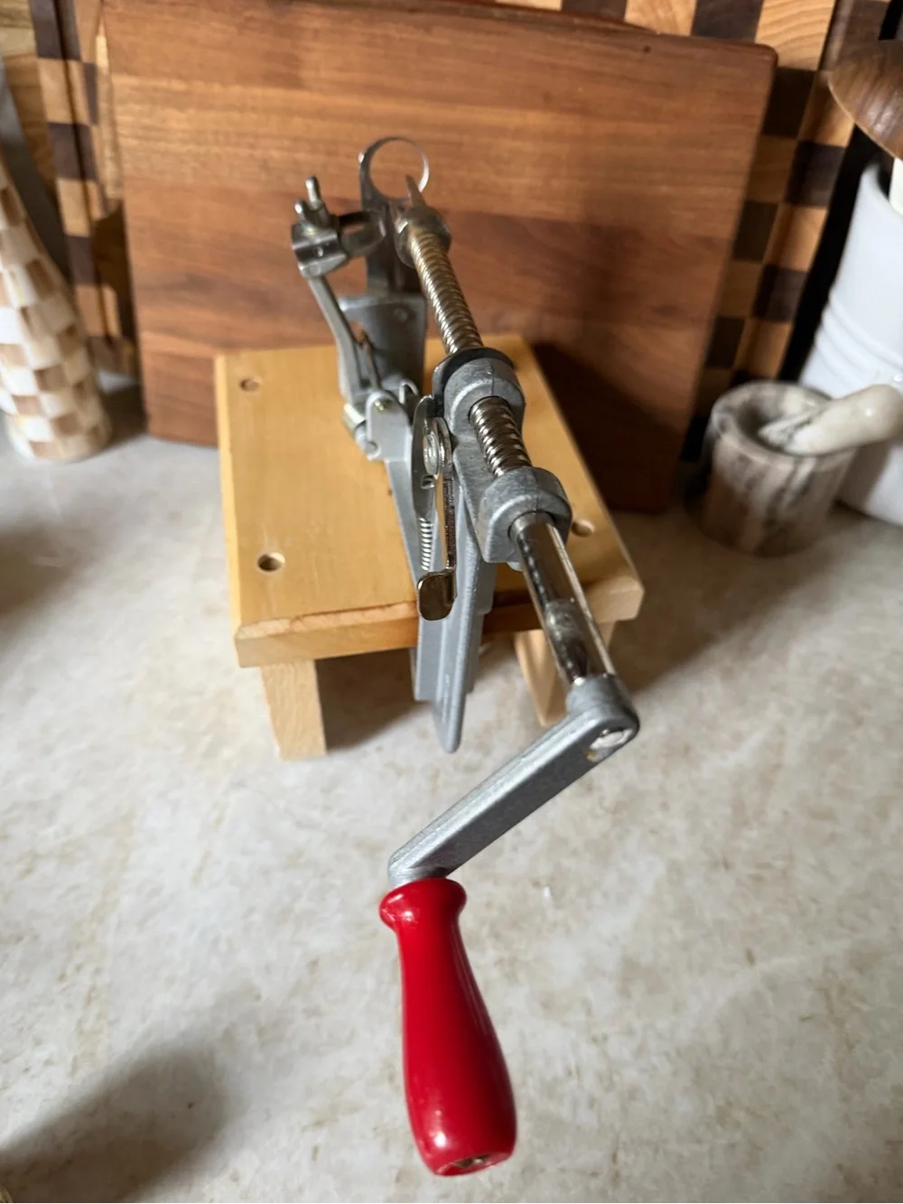 Pampered Chef apple peeler corer slicer attachment with wood block stand